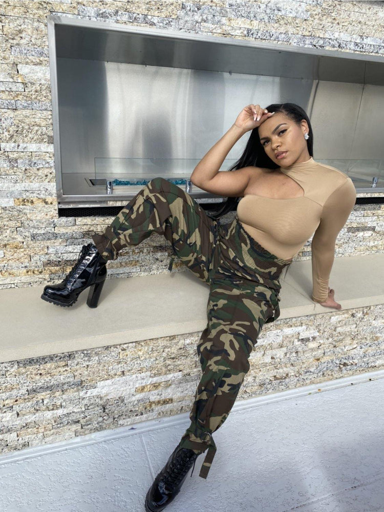 
                
                    Load image into Gallery viewer, Cadet Kelly Camo Skate Pants - Jannah&amp;#39;s Collection
                
            